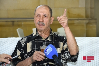 Əməkdar artist Ədalət Məmmədov: "Xalq artisti tanıyıram ki, heç xalq teatrına da layiq deyil" - <span style="color:red;">MÜSAHİBƏ 