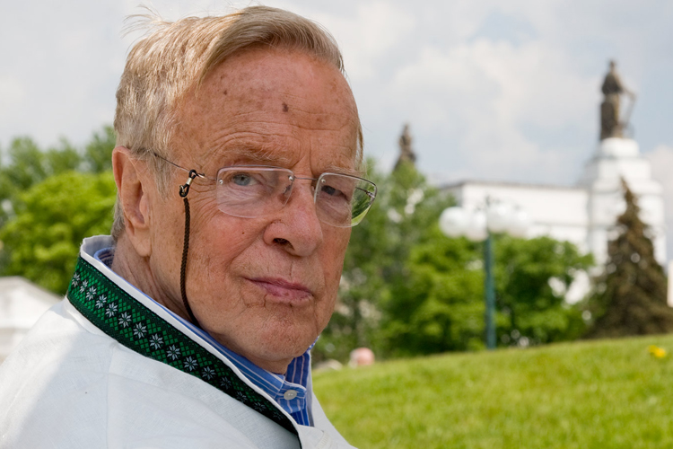 Məşhur italyan rejissoru Franko Dzeffirelli vəfat etdi