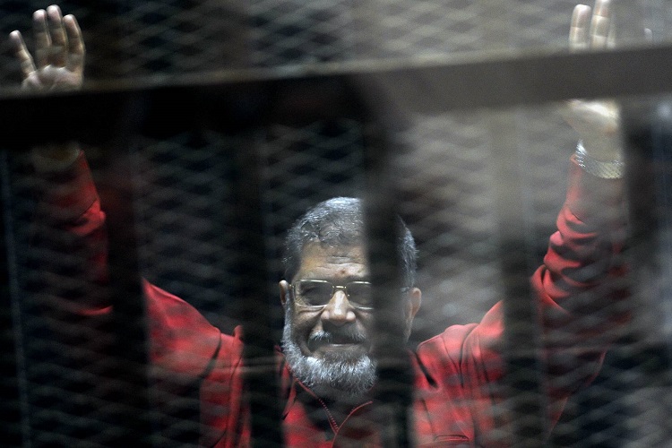 Sabiq Misir prezidenti Məhəmməd Mursi məhkəmədə ölüb