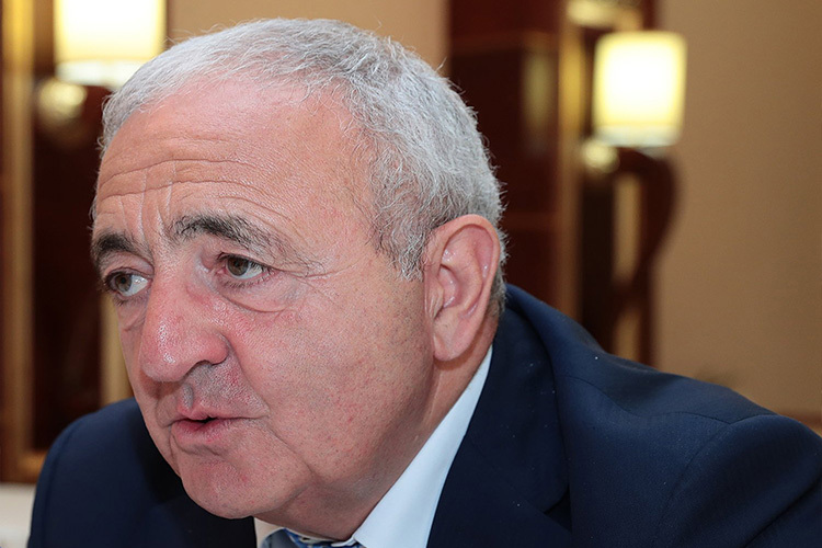 Asəf Hacıyev yenidən QDİƏT Parlament Məclisinin baş katibi seçildi