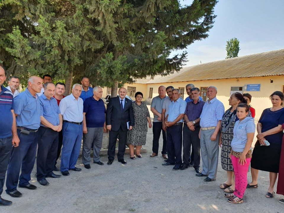 Çingiz Qənizadə seçicilərinə söz verdi