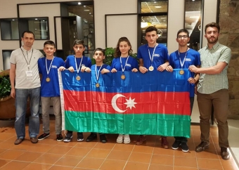 Azərbaycanlı şagirdlərin xaricdə növbəti uğuru 