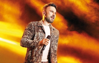 Tarkan əməliyyat olundu: "Səsinə təsir edirdi"