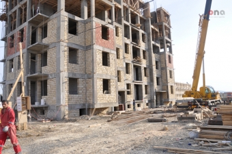 Şirvanda məcburi köçkünlərə qəsəbə salınır