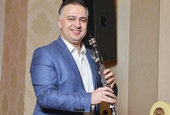 [b]Klarnet ifaçısı qadın müğənniləri təhqir etdi: "Əxlaqsızdırlar..."[/b]