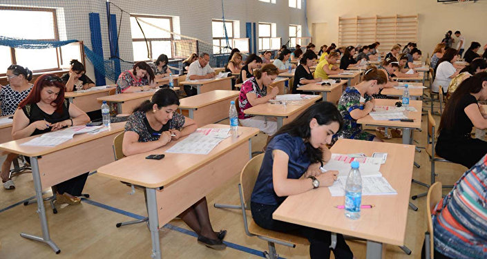 Ali məktəblərə SƏNƏD QƏBULU başlayır