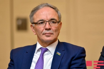 "Mediada məsuliyyət məsələsinə daha sistemli yanaşılmalıdır" - <span style="color:red;">Əflatun Amaşov 