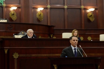 Baş nazir parlamentə gəldi - YENİLƏNİB