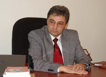 <b>Akif Əli <span style="color:red;">İŞDƏN ÇIXARILDI </b>