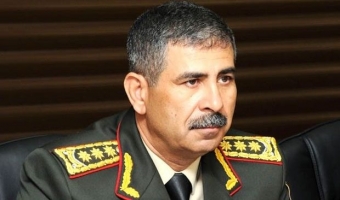 [b]Müdafiə naziri Azərbaycan Ordusunun şəxsi heyətini təbrik edib[/b]