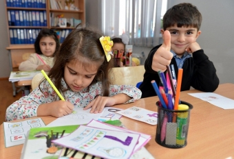 Uşaqlarını I sinfə qəbul etdirmək istəyən valideynlərin <span style="color:red;">NƏZƏRİNƏ 