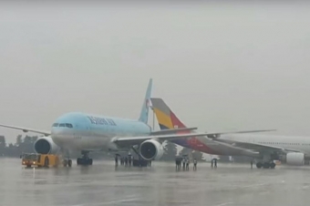 Tokio aeroportunda iki təyyarə toqquşub