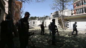 <b>Stadionda qan su yerinə axdı - <span style="color:red;">PARTLAYIŞ </b>