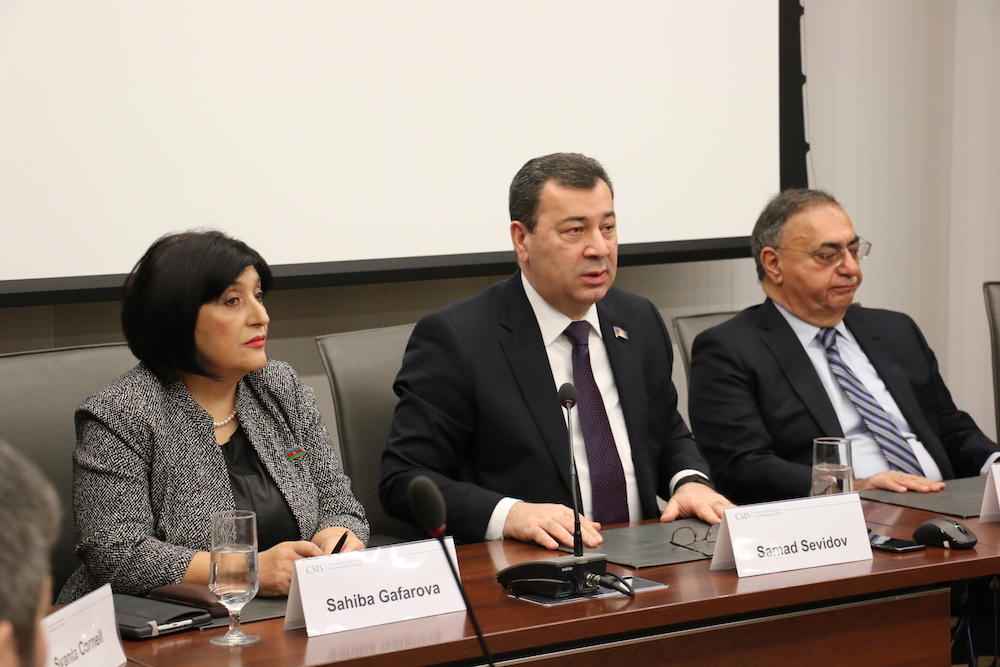 [b]Millət vəkillərimiz ABŞ-da işgüzar səfərdə olub[/b]