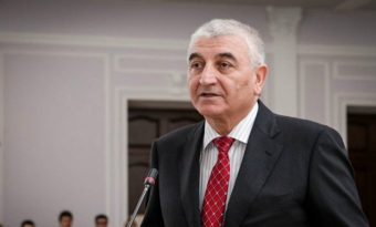 Məzahir Pənahov Ukraynadakı prezident seçkilərindən danışdı