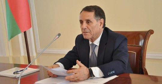 [b]Baş Nazir Nazirlər Kabineti Aparatının iclasını keçirdi[/b]