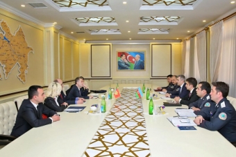 Vüsal Hüseynov Monteneqronun daxili işlər naziri ilə görüşüb