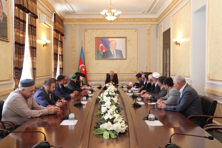 Azərbaycanda 940 dini icma dövlət qeydiyyatına alınıb