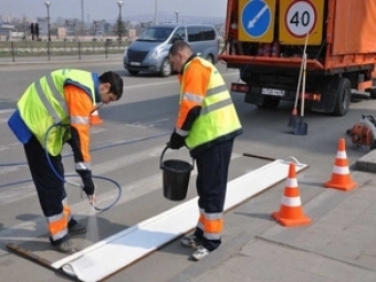 Bu yollarda hərəkət edərkən diqqətli olun