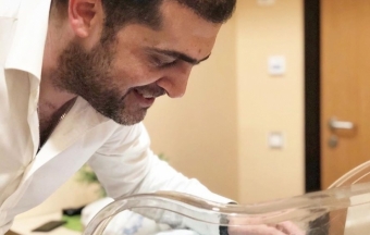 [b]Müğənnimiz yeni doğulan oğlunun şəklini paylaşdı [/b]