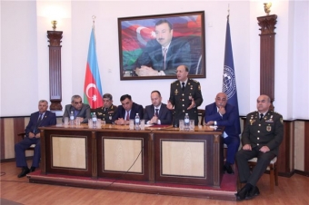 İqtisad Universitetində “Vətənin müdafiəsinə hazıram” mövzusunda hərbi-vətənpərvərlik tədbiri keçirildi - FOTOLENT