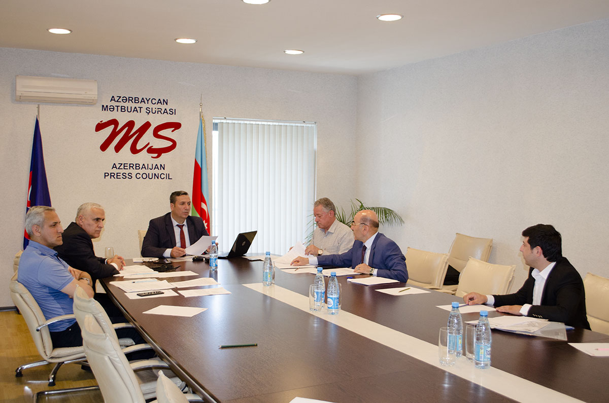 <b>Bu saytın məsələsinə MŞ-nin "Reket jurnalistika”ya qarşı mübarizə Komissiyasında baxılacaq</b>