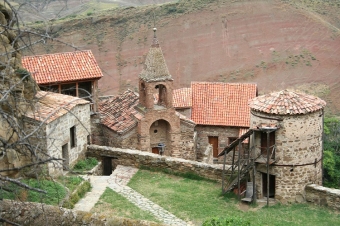 [b]AMEA Tarix İnstitutundan "David Qareci" bəyanatı[/b]