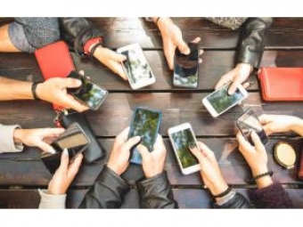 [b]Bu ölkədə mobil telefon nömrələri tükənmək üzrədir[/b]