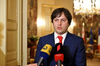 <b><span style="color:red;">Gürcüstan parlamentinin spikeri : Marneulidə Zaur Darğallı qalib gəlib</b>
