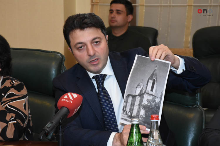  "Ermənilər Şuşadakı rus-pravoslav kilsəsini erməni kilsəsinə çeviriblər" - İcma rəhbəri