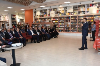 <b>Tədqiqatçı İnqilab Şahbazovun "Tədqiqat metodları" kitabının təqdimatı və imza günü keçirildi</b>