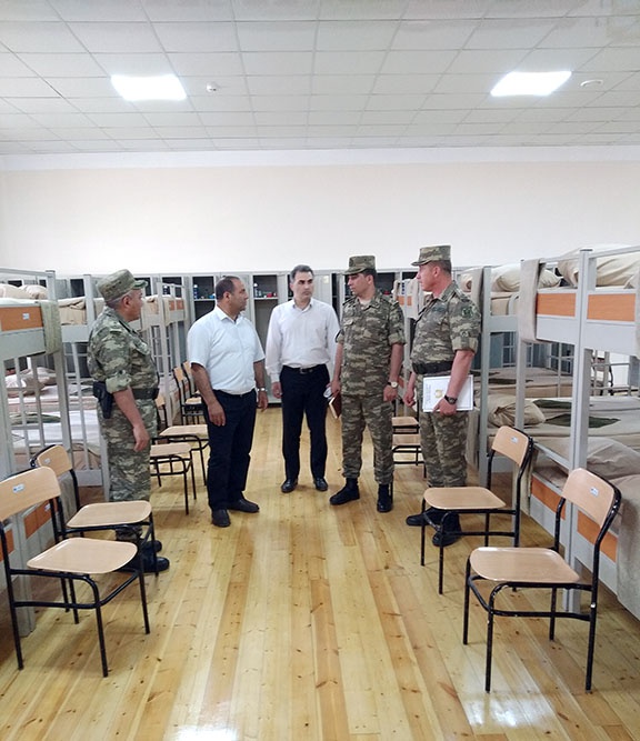 Ombudsman aparatı nümayəndələri döyüş bölgəsində yerləşən hərbi hissədə olublar