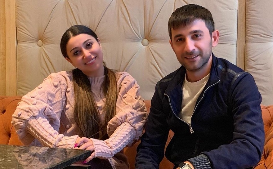 Pərviz Bülbülənin əkdirdiyi saçı mərcə qoydular - <span style="color:red;">FOTO 