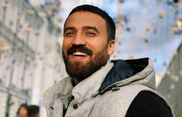 İkinci dəfə evlənən müğənni ata oldu