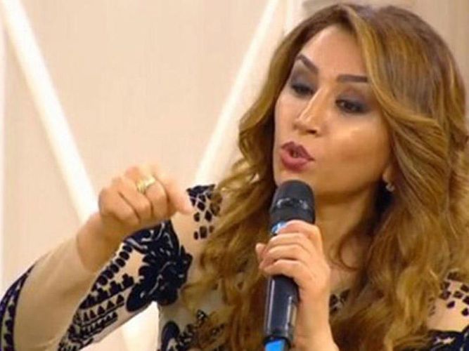 "Kəntdən gəlmişəm, qoyun otarmışam" - Elnarə Abdullayeva