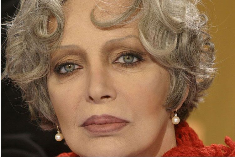 Məşhur aktrisa vəfat etdi