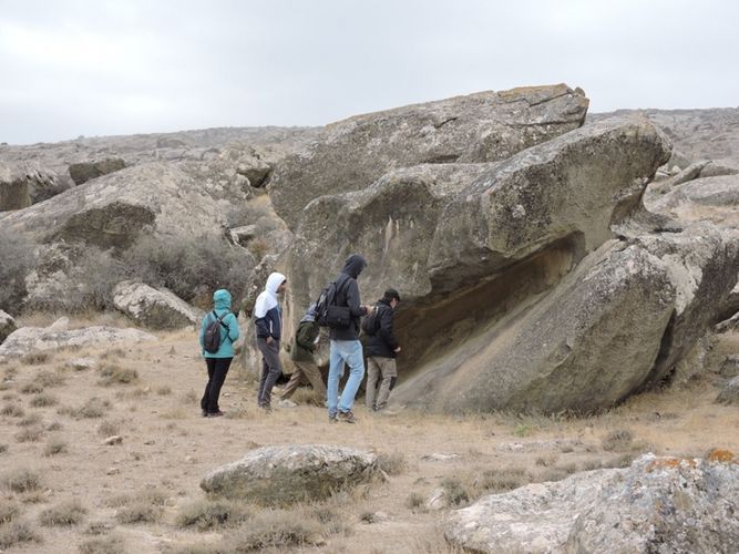 Qobustan İspaniya və italiyalı alimlərlə birlikdə öyrəniləcək