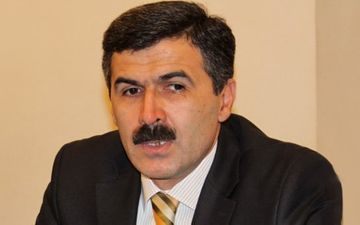 Mehriban Əliyeva Oqtay Gülalıyevin Türkiyəyə aparılması üçün xüsusi təyyarə ayırdı
