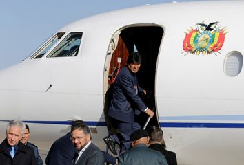 Boliviyanın keçmiş prezidenti ölkədən qaçdı
