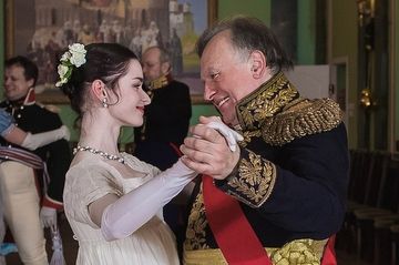 Sevgilisini doğrayan professoru tanıyanlar danışır: “Hamı şokdadı...”