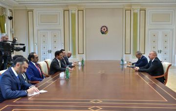 İlham Əliyev Birləşmiş Ərəb Əmirliklərinin nazirini qəbul edib  - YENİLƏNİB