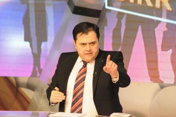 Tanınmış aparıcı bu televiziyadan getdi