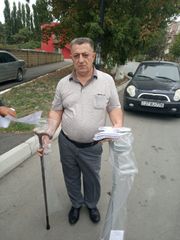 Bakıya gələ bilməyən əlillərin reabilitasiya vasitələri evlərinə aparılıb