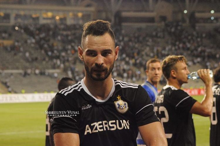 Bolqarıstanlı futbolçu "Qarabağ"dan gedir