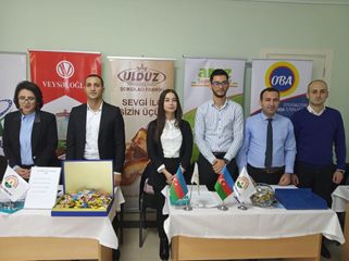 "Ulduz" şokolad fabriki məcburi köçkünlər üçün əmək yarmarkasında iştirak edib