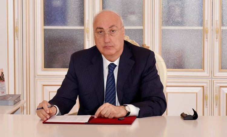 İlham Əliyev Zakir Fərəcovu ordenlə təltif etdi
