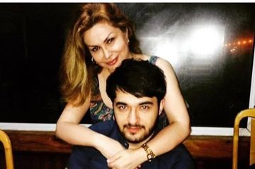 Könül övladı ilə canlı efirdə - Oğlu müğənnini sevir - VİDEO