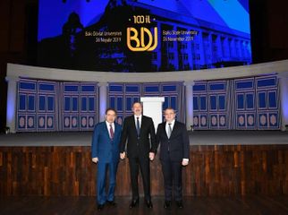 Prezident BDU-nun 100 illiyi münasibətilə keçirilən mərasimdə iştirak edib - YENİLƏNİB