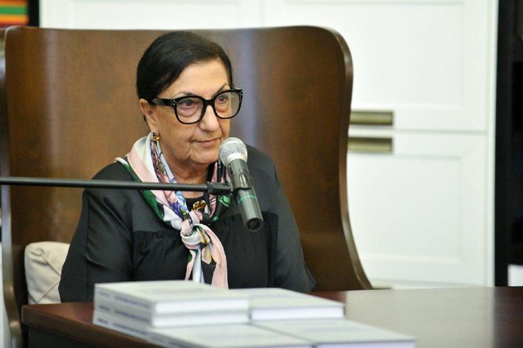 Prezident Katibliyinin rəisi-köməkçi postu ləğv edildi