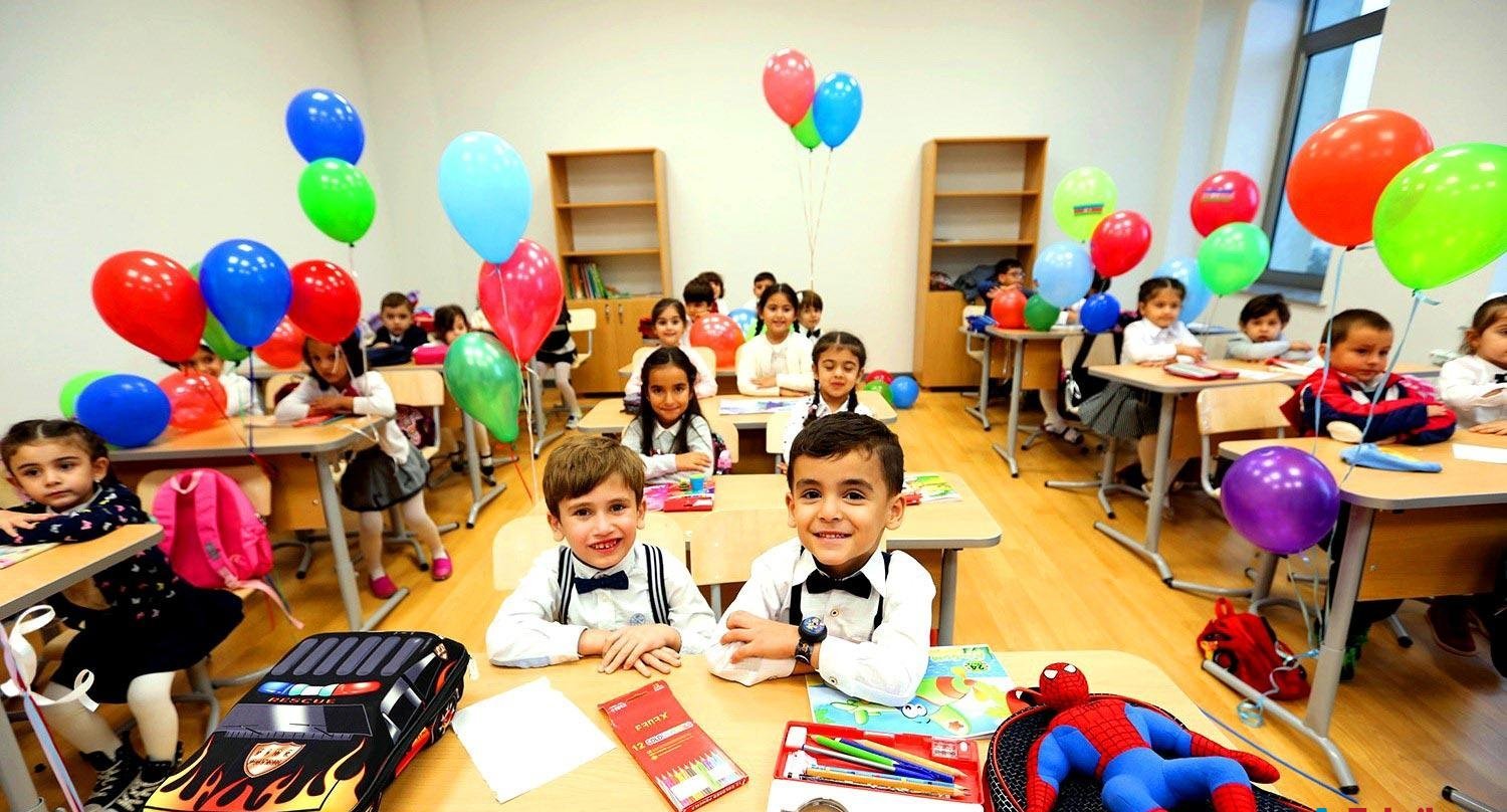 Bu gün bu uşaqlar ilk dəfə məktəbə gedəcək